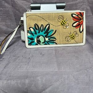 Coach Floral Embroidered Straw Bumblebee Clutch
